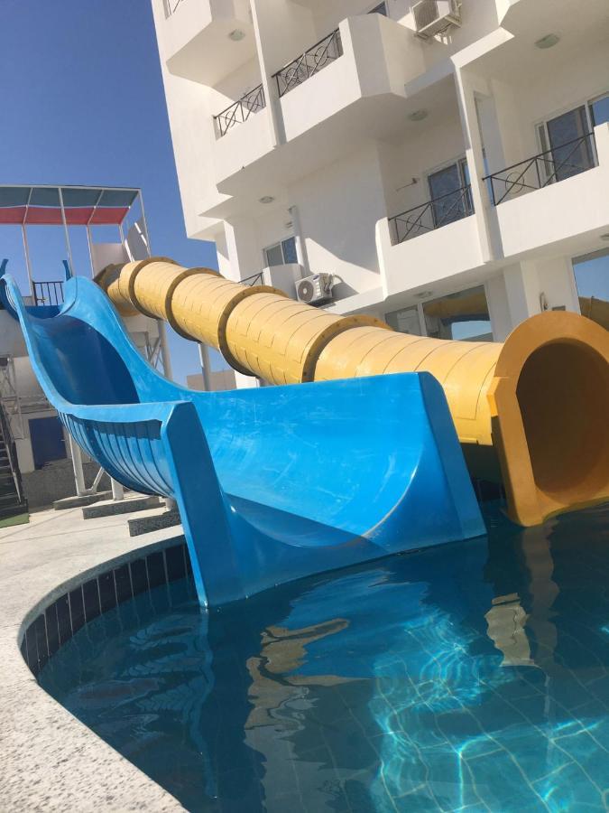 הורגהדה Apartment Bella Vita Near The Sea Redsealine מראה חיצוני תמונה